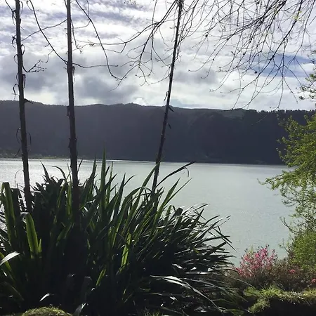 Furnas Lake بيت للعطل *